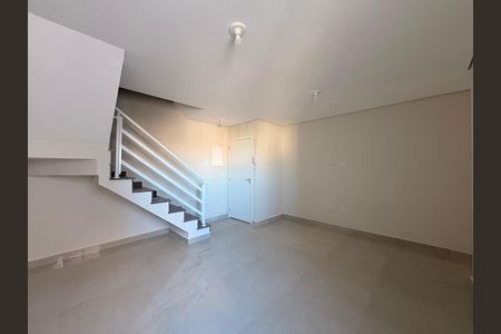 Apartamento para alugar com 150m², 3 quartos e 2 vagas Apartamento para alugar com 150m², 3 quartos e 2 vagasSala