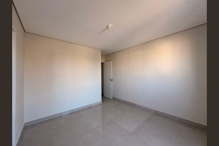 Apartamento para alugar com 150m², 3 quartos e 2 vagas Apartamento para alugar com 150m², 3 quartos e 2 vagasSuite