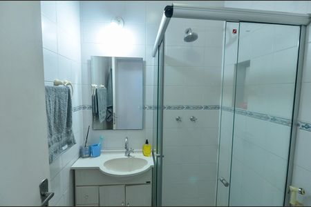 Apartamento para alugar com 72m², 3 quartos e 1 vaga Apartamento para alugar com 72m², 3 quartos e 1 vagaBanheiro Social