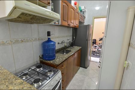 Cozinha de apartamento para alugar com 3 quartos, 72m² em Grajaú, Rio de Janeiro