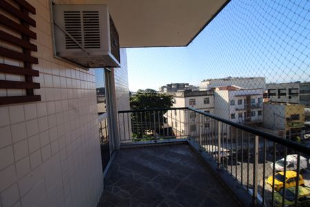 Apartamento para alugar com 80m², 2 quartos e 1 vagaVaranda da Sala