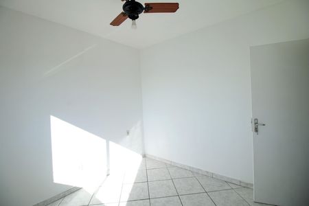 Apartamento para alugar com 80m², 2 quartos e 1 vagaQuarto 2