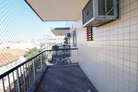Apartamento para alugar com 80m², 2 quartos e 1 vagaVaranda da Sala