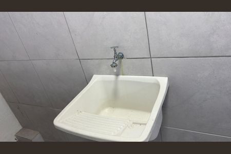 Área de Serviço de apartamento para alugar com 1 quarto, 50m² em Duarte Silveira, Petrópolis