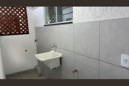 Área de Serviço de apartamento para alugar com 1 quarto, 50m² em Duarte Silveira, Petrópolis