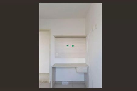 Apartamento para alugar com 63m², 3 quartos e 1 vaga Apartamento para alugar com 63m², 3 quartos e 1 vagaQuarto