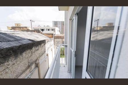 Apartamento para alugar com 63m², 3 quartos e 1 vaga Apartamento para alugar com 63m², 3 quartos e 1 vagaVaranda