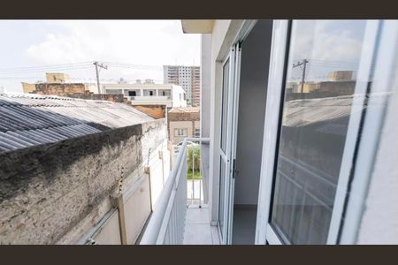 Apartamento para alugar com 63m², 3 quartos e 1 vaga Apartamento para alugar com 63m², 3 quartos e 1 vagaVaranda