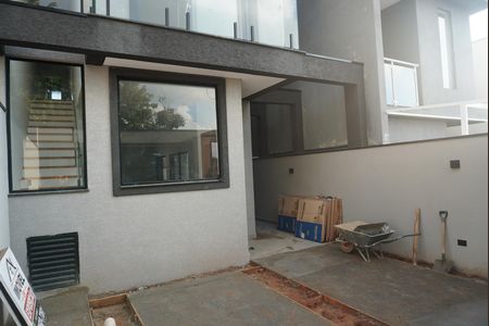 Garagem de casa de condomínio à venda com 2 quartos, 131m² em Alphaville, Santana de Parnaíba