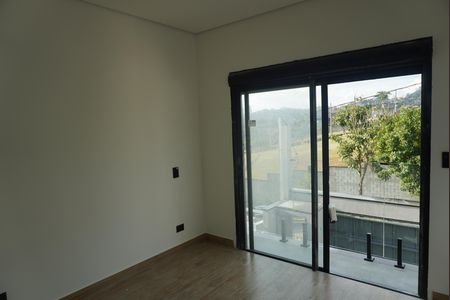 Casa de condomínio à venda com 131m², 2 quartos e 2 vagasSuite