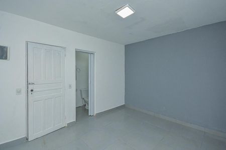 Casa para alugar com 44m², 1 quarto e 1 vaga Casa para alugar com 44m², 1 quarto e 1 vagaQuarto