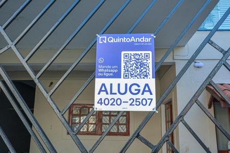 Casa para alugar com 44m², 1 quarto e 1 vaga Casa para alugar com 44m², 1 quarto e 1 vagaFachada