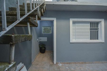 Casa para alugar com 44m², 1 quarto e 1 vaga Casa para alugar com 44m², 1 quarto e 1 vagaQuintal