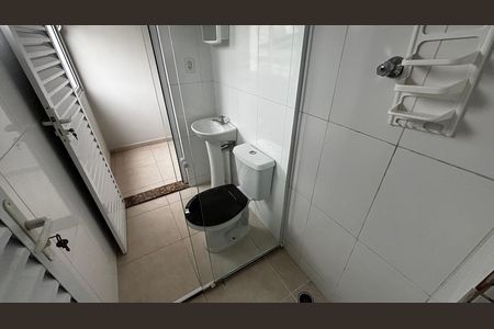 Apartamento para alugar com 35m², 1 quarto e sem vagaBanheiro da Suíte