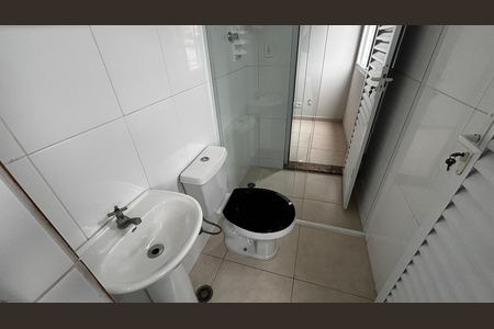 Banheiro da Suíte de apartamento para alugar com 1 quarto, 35m² em Centro, Santo André