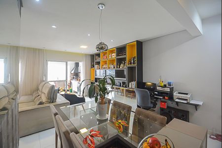 Apartamento à venda com 94m², 2 quartos e 2 vagas Apartamento à venda com 94m², 2 quartos e 2 vagasSala