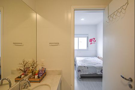 Apartamento à venda com 94m², 2 quartos e 2 vagas Apartamento à venda com 94m², 2 quartos e 2 vagasBanheiro da Suíte 2