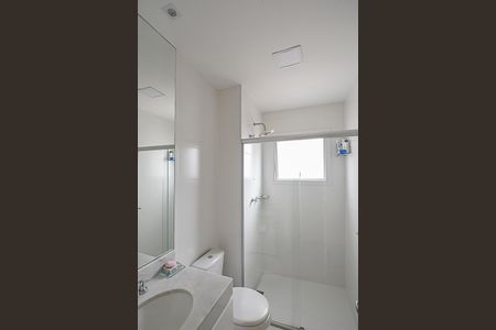 Apartamento à venda com 94m², 2 quartos e 2 vagas Apartamento à venda com 94m², 2 quartos e 2 vagasBanheiro da Suíte