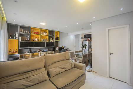 Apartamento à venda com 94m², 2 quartos e 2 vagas Apartamento à venda com 94m², 2 quartos e 2 vagasSala