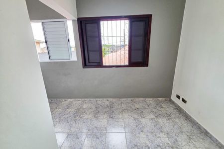 Casa para alugar com 121m², 3 quartos e 2 vagasSuíte 1