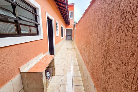 Casa para alugar com 121m², 3 quartos e 2 vagasQuintal