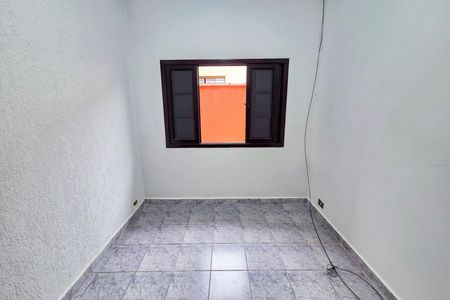 Casa para alugar com 121m², 3 quartos e 2 vagasQuarto 2