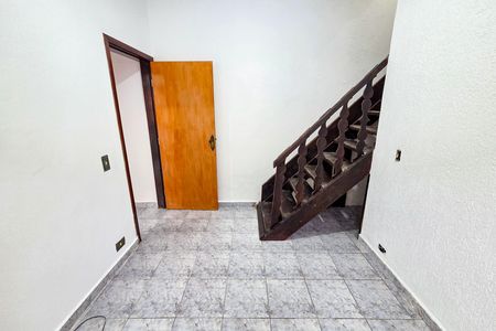 Casa para alugar com 121m², 3 quartos e 2 vagasQuarto 2
