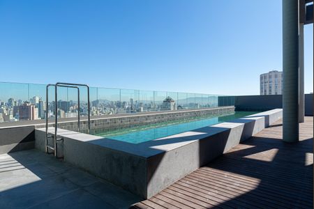 Studio para alugar com 22m², 1 quarto e sem vaga Studio para alugar com 22m², 1 quarto e sem vagaÁrea comum - Piscina