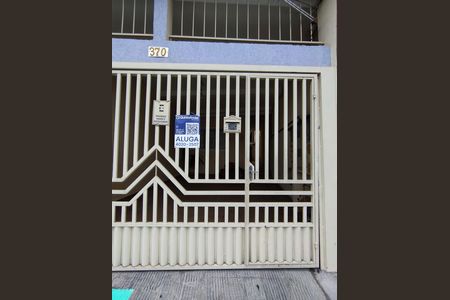 Casa para alugar com 40m², 2 quartos e sem vaga Casa para alugar com 40m², 2 quartos e sem vagaFachada e Placa
