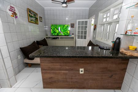Casa para alugar com 120m², 2 quartos e 3 vagas
