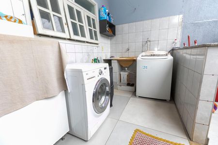 Casa para alugar com 120m², 2 quartos e 3 vagas