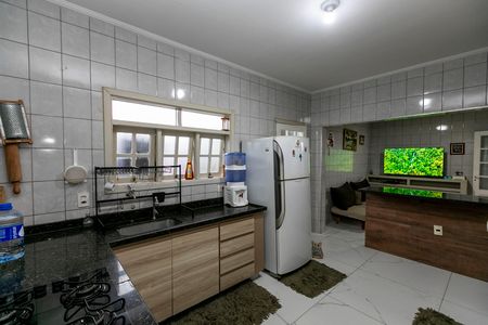 Casa para alugar com 120m², 2 quartos e 3 vagas