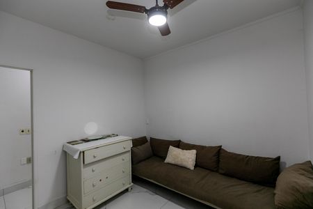 Casa para alugar com 120m², 2 quartos e 3 vagas