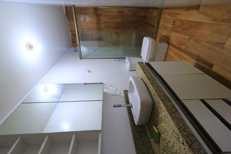 Apartamento para alugar com 47m², 2 quartos e 1 vagaBanheiro