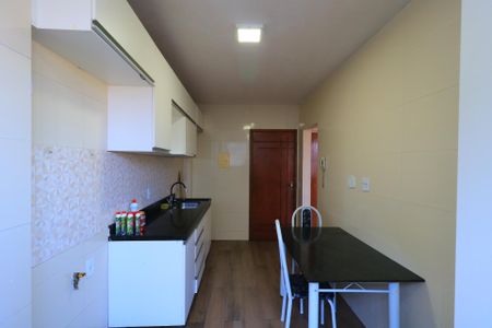 Apartamento para alugar com 47m², 2 quartos e 1 vagaLavaboCozinha e Área de Serviço