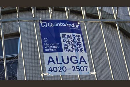 Apartamento para alugar com 47m², 2 quartos e 1 vaga Apartamento para alugar com 47m², 2 quartos e 1 vagaFachada do Prédio com placa