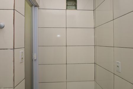 Casa para alugar com 30m², 1 quarto e 1 vagaBanheiro