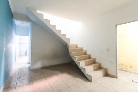 Sala de apartamento para alugar com 1 quarto, 50m² em Jardim Miray, Itaquaquecetuba