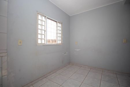 Casa à venda com 50m², 2 quartos e 1 vagaCozinha e Área de Serviço