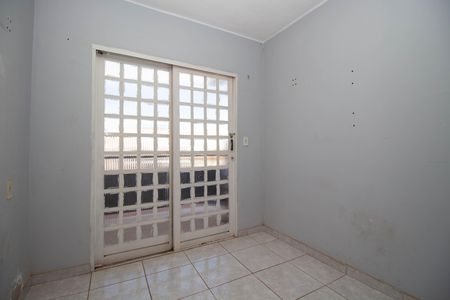 Casa à venda com 50m², 2 quartos e 1 vagaQuarto 1