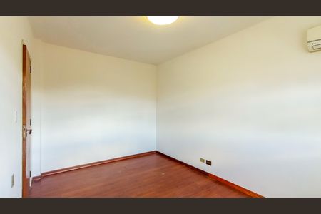 Apartamento à venda com 79m², 3 quartos e 1 vaga Apartamento à venda com 79m², 3 quartos e 1 vagaQuarto 2