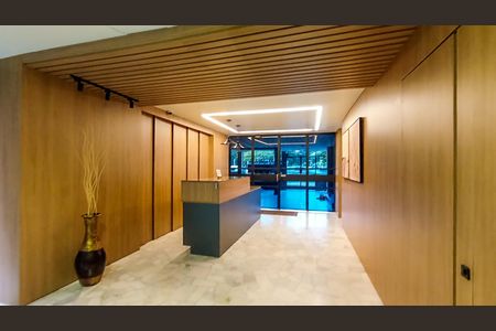 Apartamento à venda com 79m², 3 quartos e 1 vaga Apartamento à venda com 79m², 3 quartos e 1 vagaHall do predio