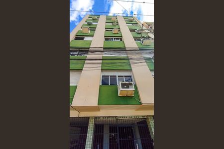 Apartamento à venda com 79m², 3 quartos e 1 vaga Apartamento à venda com 79m², 3 quartos e 1 vagaFachada