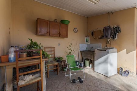 Casa à venda com 48m², 2 quartos e 1 vagaÁrea de Serviço