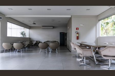 Apartamento à venda com 69m², 2 quartos e 1 vaga Apartamento à venda com 69m², 2 quartos e 1 vagaÁrea externa