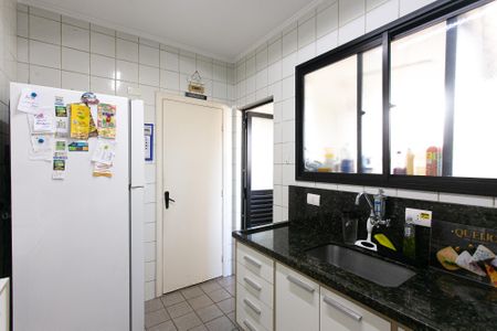 Apartamento para alugar com 69m², 2 quartos e 1 vaga Apartamento para alugar com 69m², 2 quartos e 1 vagaCozinha