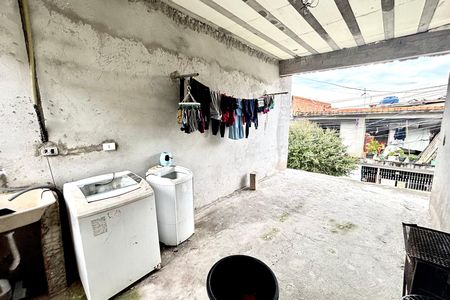 Área de Serviço de casa para alugar com 2 quartos, 138m² em Jardim Sao Jose (artur Alvim), São Paulo