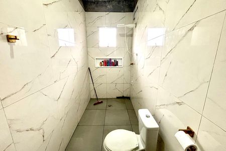 Casa para alugar com 138m², 2 quartos e 3 vagasBanheiro