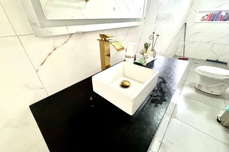 Banheiro de casa à venda com 2 quartos, 138m² em Jardim Sao Jose (artur Alvim), São Paulo