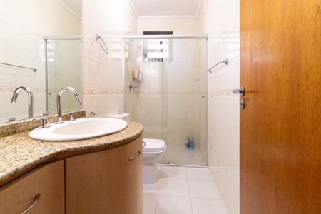 Casa à venda com 350m², 4 quartos e 2 vagasBanheiro Social
